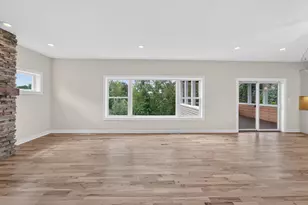 1120 N Division St, Waunakee, WI 53597 - Photo 10