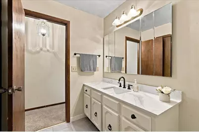5302 Comanche Way, Madison, WI 53704 - Photo 32