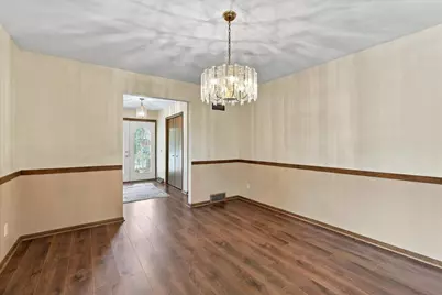 5302 Comanche Way, Madison, WI 53704 - Photo 12