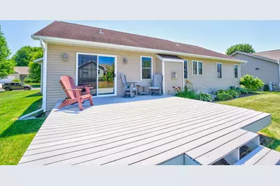332 Sandridge Trail, Sun Prairie, WI 53590 - Photo 44