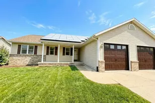 332 Sandridge Trail, Sun Prairie, WI 53590 - Photo 1