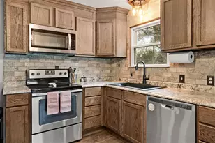 6281 Portage Rd, DeForest, WI 53532 - Photo 24