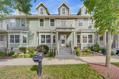 1241 N Pine Street, Sun Prairie, WI 53590 - Photo 2