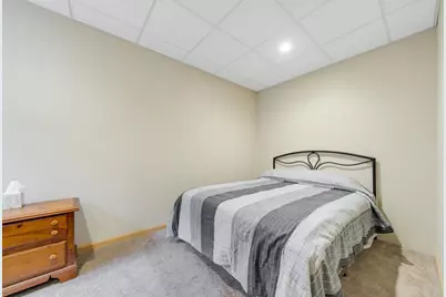 1241 N Pine Street, Sun Prairie, WI 53590 - Photo 26
