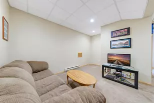 1241 N Pine St, Sun Prairie, WI 53590 - Photo 24