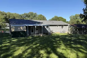 2513 Sara Rd, Madison, WI 53711 - Photo 4