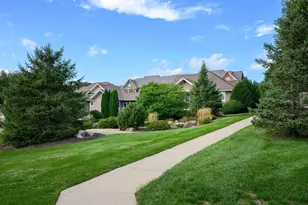 8201 Saddle Stone Ln, Madison, WI 53719 - Photo 10