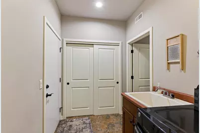 8201 Saddle Stone Lane, Madison, WI 53719 - Photo 36