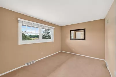 1542 Comanche Glen, Madison, WI 53704 - Photo 34