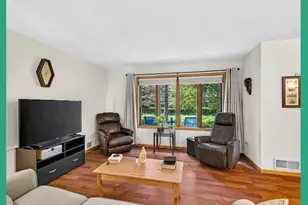 726 Saukdale Way, Madison, WI 53717 - Photo 18