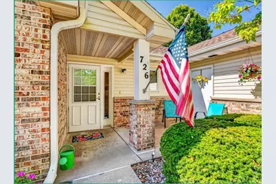 726 Saukdale Way, Madison, WI 53717 - Photo 2