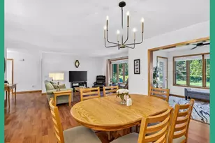 726 Saukdale Way, Madison, WI 53717 - Photo 6