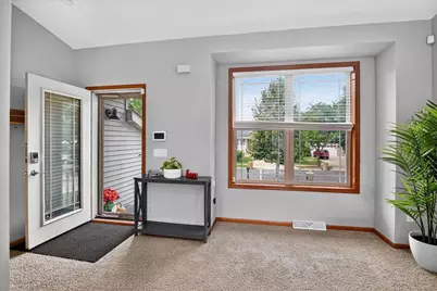 4109 Vidon Drive, Madison, WI 53704 - Photo 6