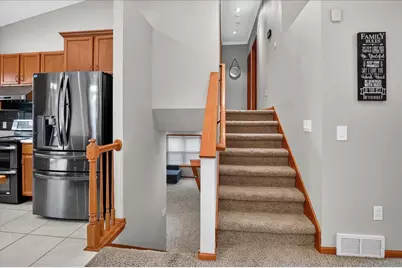 4109 Vidon Drive, Madison, WI 53704 - Photo 14