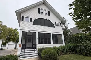 622 Grant St, Fort Atkinson, WI 53538 - Photo 1
