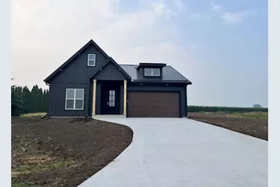 205 W 2nd Street, Friesland, WI 53935 - Photo 2