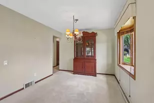 121 Winston Way, Waunakee, WI 53597 - Photo 14