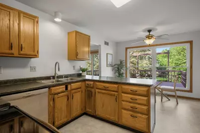 6 Lynbrook Circle, Madison, WI 53719 - Photo 8