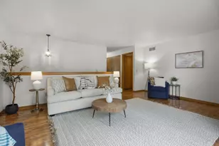 6 Lynbrook Cir, Madison, WI 53719 - Photo 4