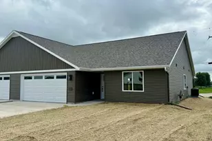 212 Danielle Dr, Randolph, WI 53956 - Photo 38