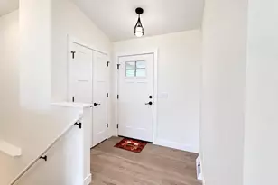 312 Village Ln, Ripon, WI 54971 - Photo 4