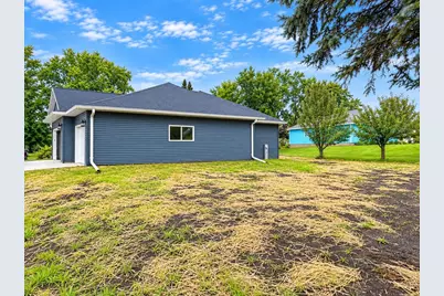 312 Village Lane, Ripon, WI 54971 - Photo 36