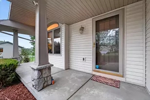 5904 Red Oak Trail, Mcfarland, WI 53558 - Photo 2