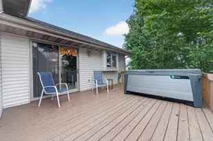 5904 Red Oak Trail, Mcfarland, WI 53558 - Photo 14