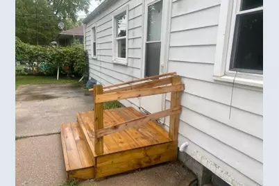 1844 Cleveland Street, Beloit, WI 53511 - Photo 2