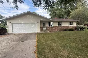 436 Connie St, Cottage Grove, WI 53527 - Photo 2