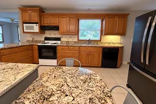 436 Connie St, Cottage Grove, WI 53527 - Photo 8