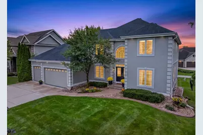 1308 Hanover Court, Waunakee, WI 53597 - Photo 2