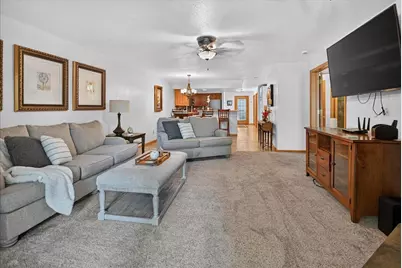 5387 Mariners Cove Drive #312, Madison, WI 53704 - Photo 24