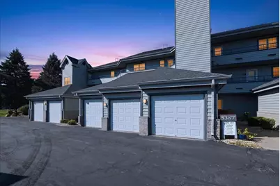 5387 Mariners Cove Drive #312, Madison, WI 53704 - Photo 8