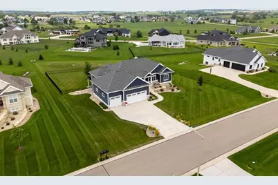 6653 Morning Dew Lane, Sun Prairie, WI 53590 - Photo 74