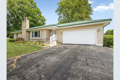 357 N Gilbert Street, Footville, WI 53537 - Photo 4