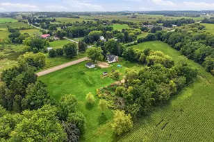 976 Co Rd T, Marshall, WI 53559 - Photo 24