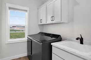 6257 Ronald Reagan Dr, DeForest, WI 53532 - Photo 16