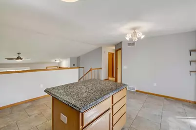 6209 Adobe Way, Madison, WI 53719 - Photo 18