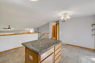 6209 Adobe Way, Madison, WI 53719 - Photo 18