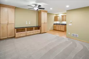 1333 Waldorf Blvd, Madison, WI 53719 - Photo 40