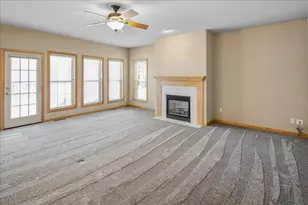 1333 Waldorf Blvd, Madison, WI 53719 - Photo 6