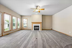1333 Waldorf Blvd, Madison, WI 53719 - Photo 4