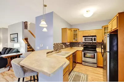 1610 Waldorf Boulevard, Madison, WI 53719 - Photo 14