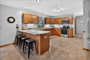 617 Kvamme Ln, Stoughton, WI 53589 - Photo 4