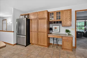 617 Kvamme Ln, Stoughton, WI 53589 - Photo 8