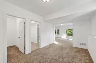 2422 E Hill Dr, Fitchburg, WI 53711 - Photo 28