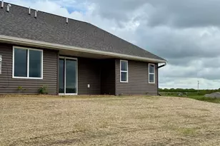 214 Danielle Dr, Randolph, WI 53956 - Photo 40