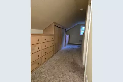 11904 W Oakwood Drive, Franklin, WI 53132 - Photo 14