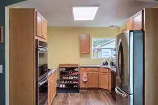 11904 W Oakwood Dr, Franklin, WI 53132 - Photo 6
